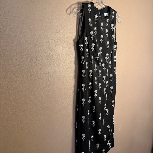Mac Duggal Embellished Sleeveless Fitted Cocktail Dress Women’s Size 2 - Picture 6 of 17